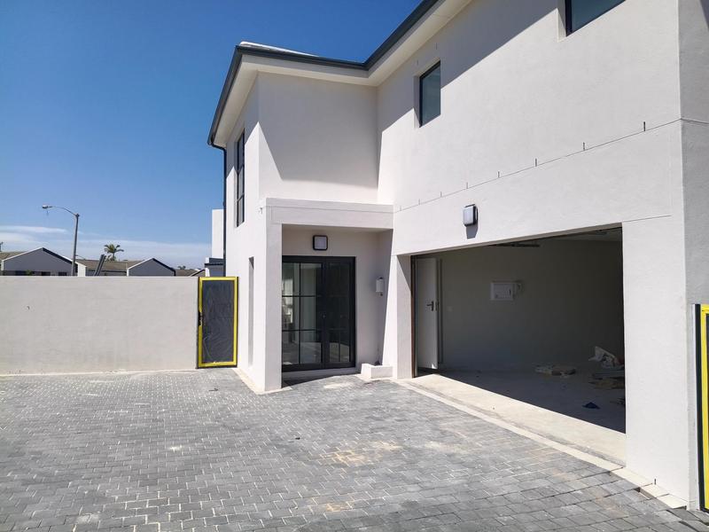 3 Bedroom Property for Sale in Bracken Heights Western Cape